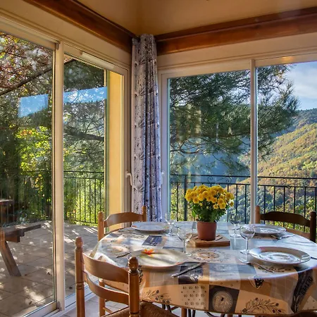Holiday home Les Hauts De Maison Rouge *